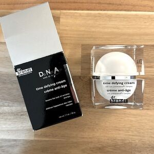 dr brandt time defying Do Not Age cream